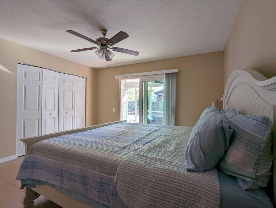 3bed & 2bath Couple Minutes From Siesta Key & Downtown